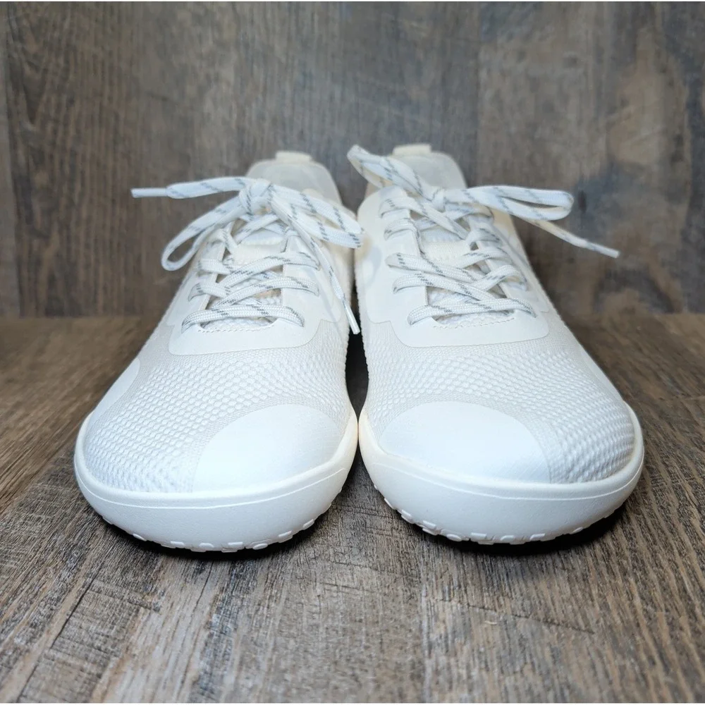 VIVAIA Round Toe Barefoot Sneakers Womens Size 9 Maven Lightweight Comfortable